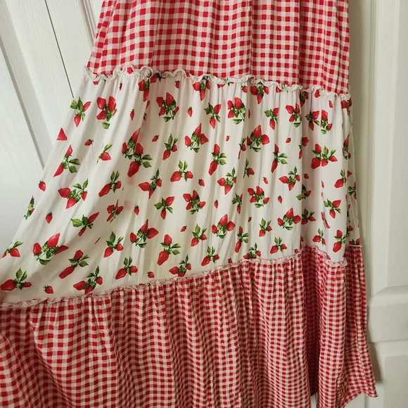 Bebop gingham checkered strawberry smocked maxi dress peasant M tiered festival - Picture 4 of 8